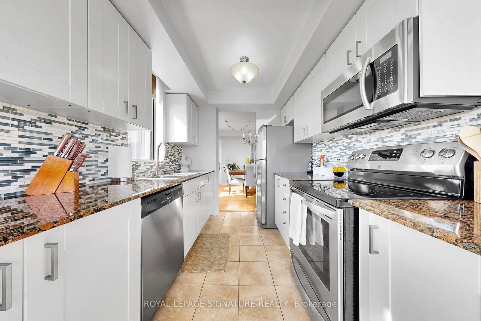 133 Torresdale Avenue, Unit 902 thumbnail 12