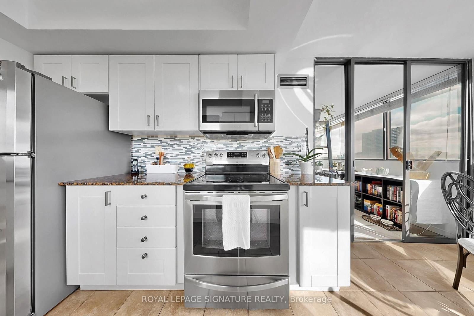 133 Torresdale Avenue, Unit 902 thumbnail 13
