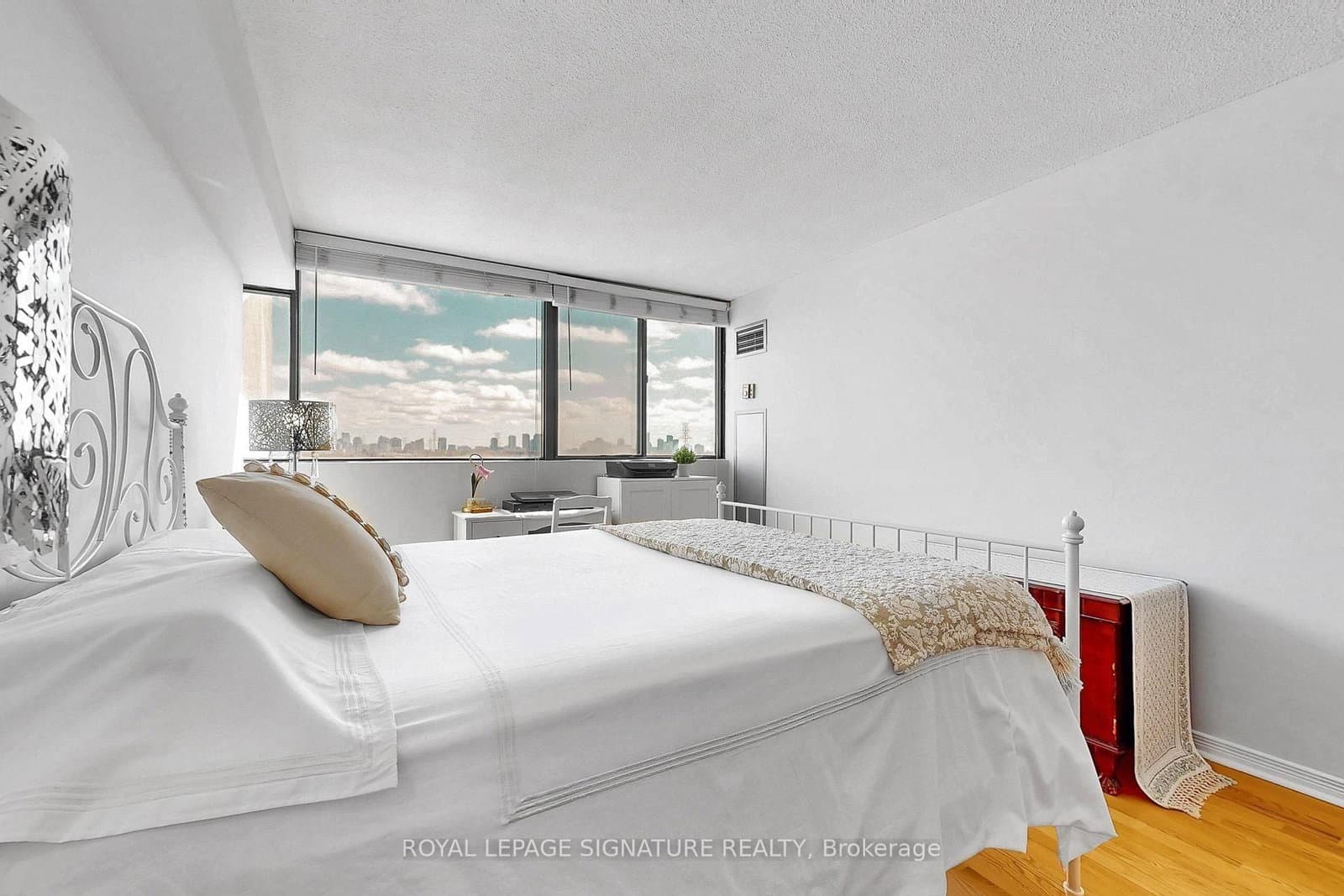 133 Torresdale Avenue, Unit 902 thumbnail 18