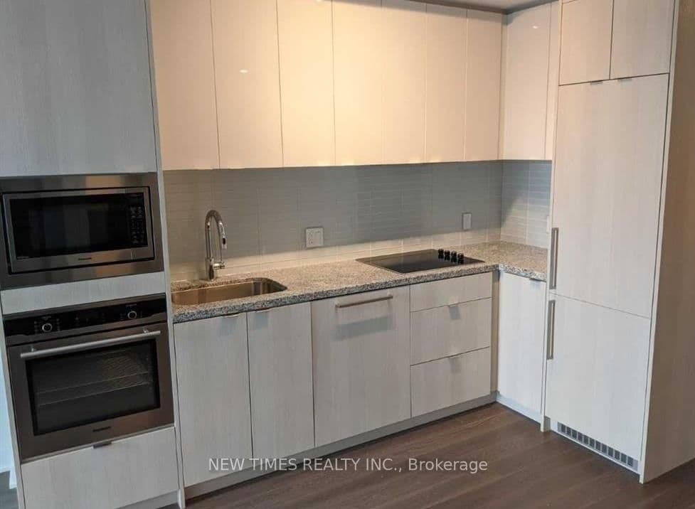 115 Blue Jays Way, Unit 3107 thumbnail 3