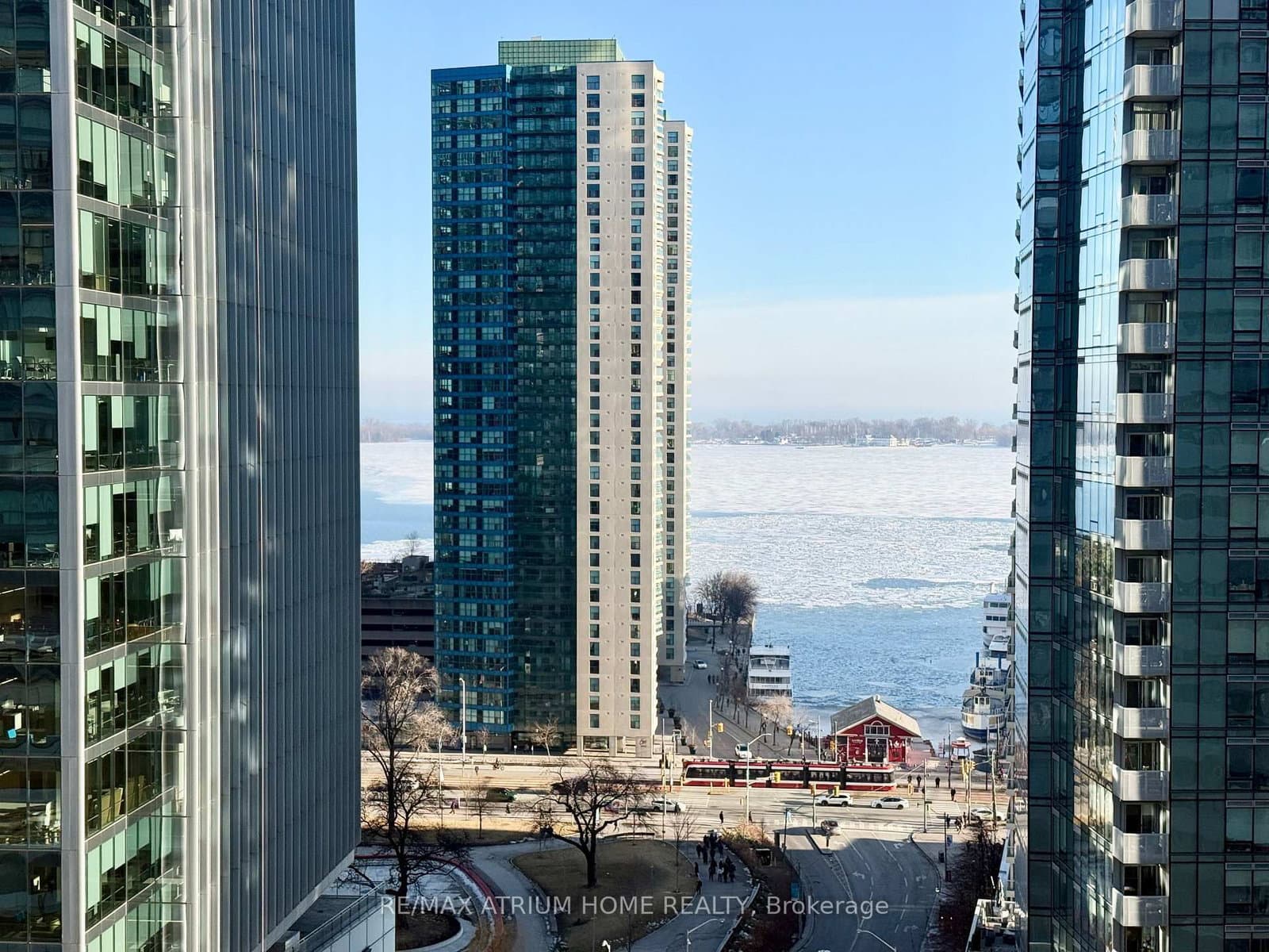 14 York Street, Unit 1501 thumbnail 14