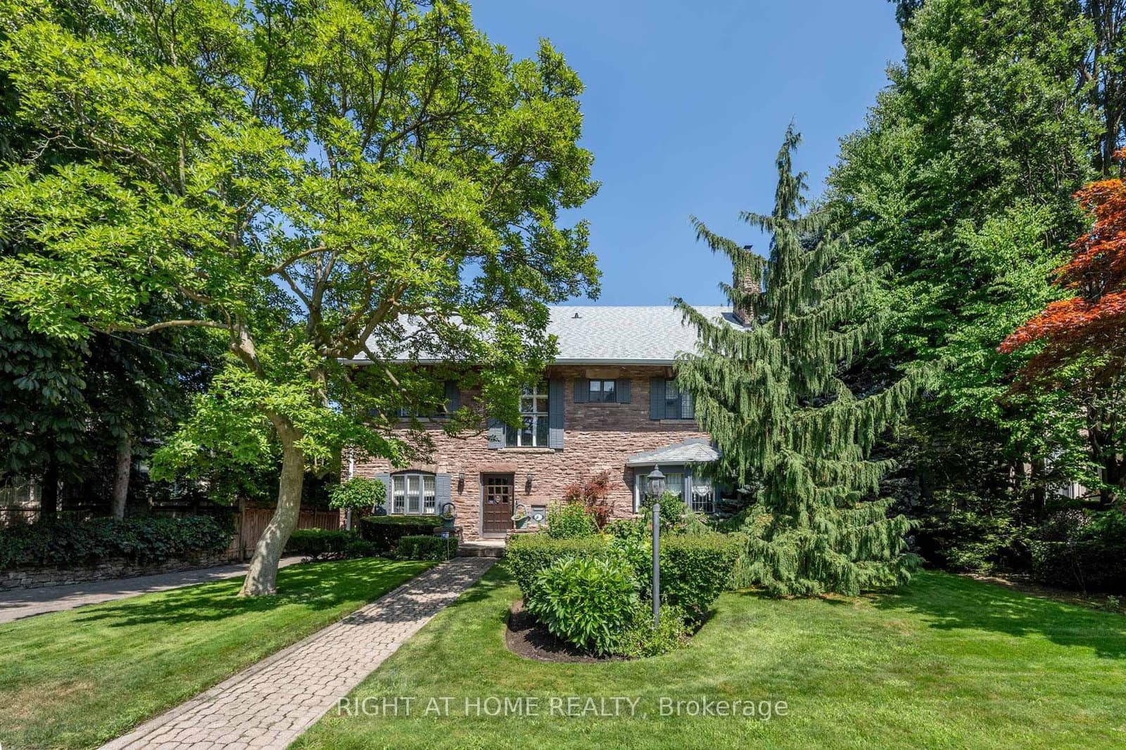287 RUSSELL HILL Road - Image 1