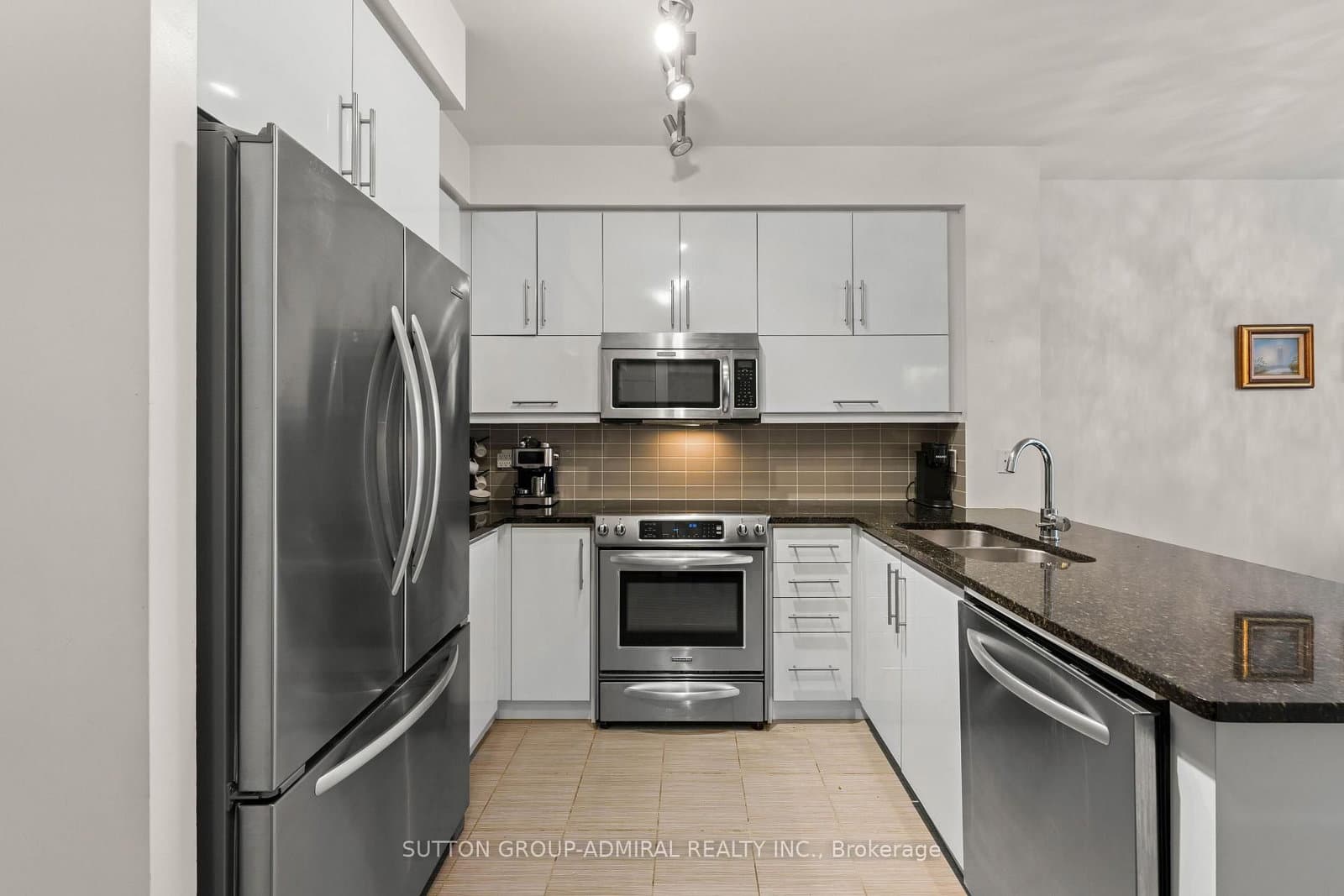 825 Church Street, Unit 516 thumbnail 5