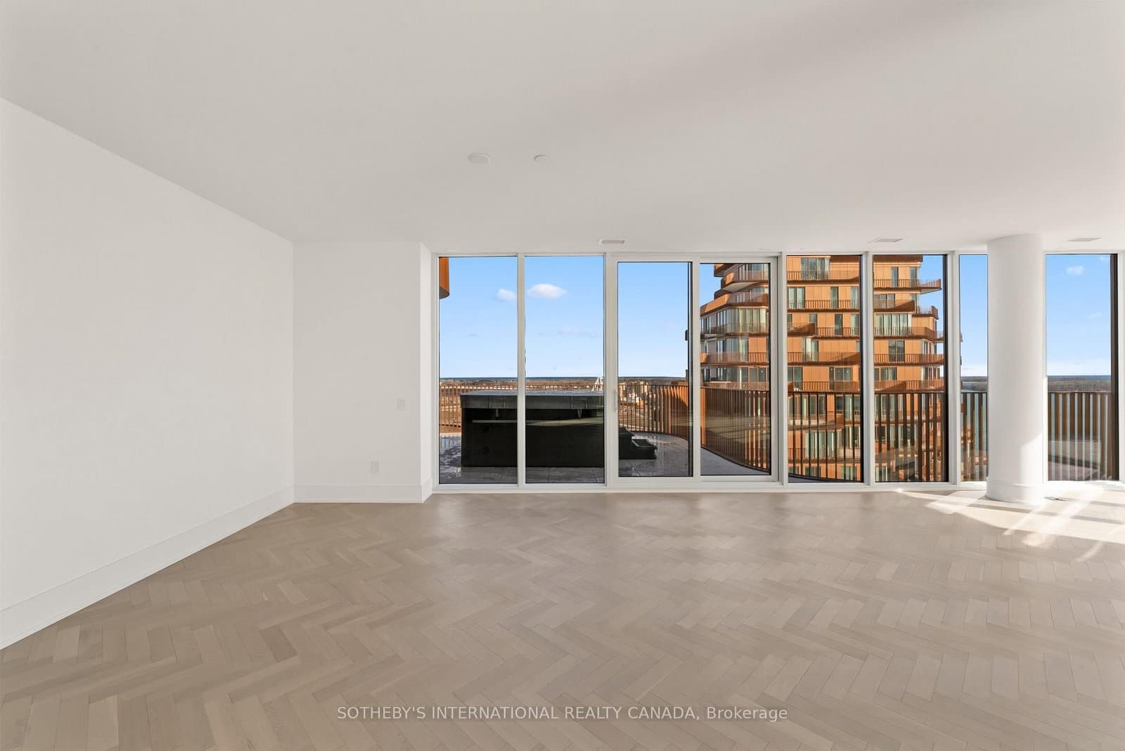 155 Merchants' Wharf, Unit 1322 thumbnail 11