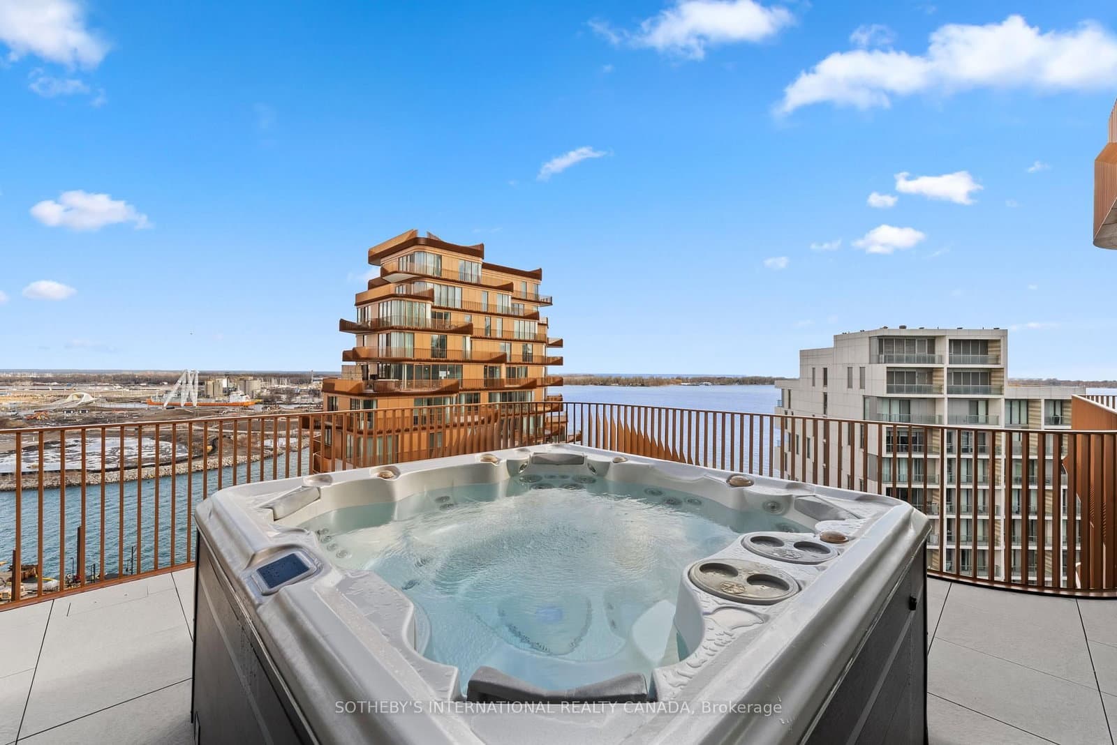 155 Merchants' Wharf, Unit 1322 thumbnail 12