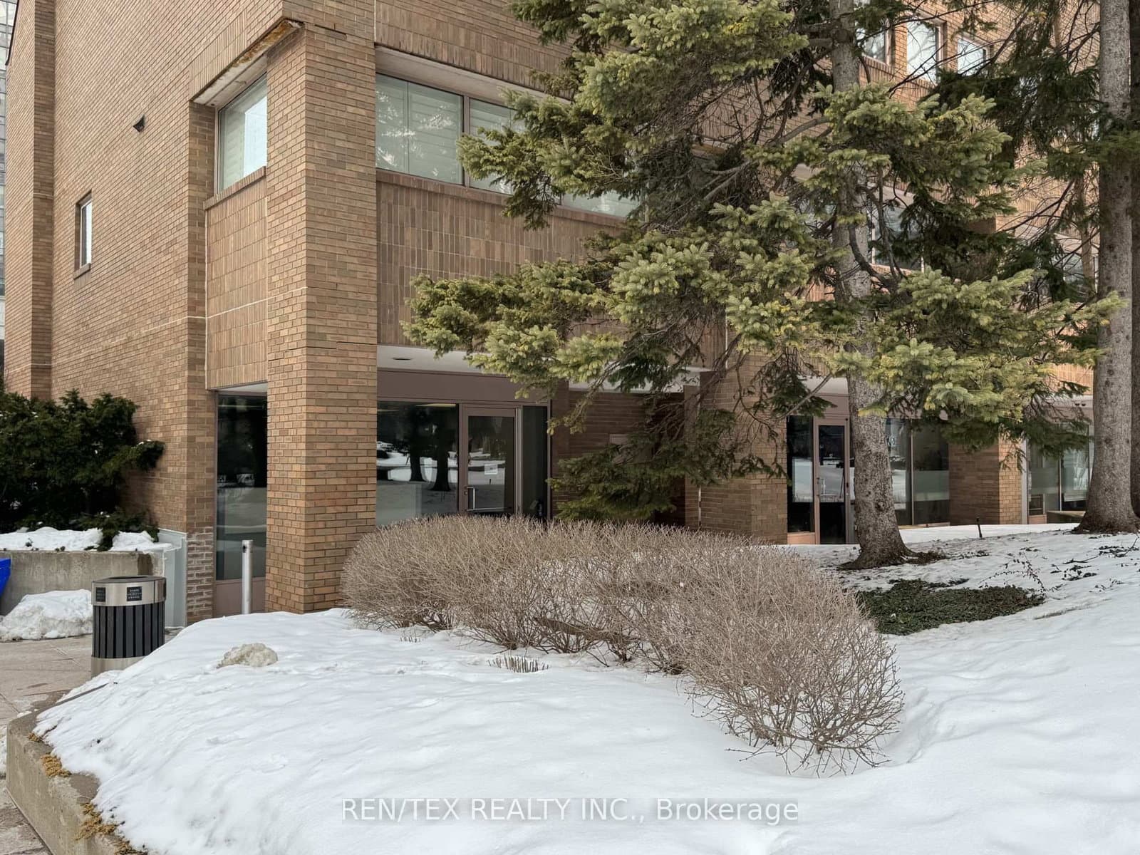 19 Hendon Avenue - Image 1