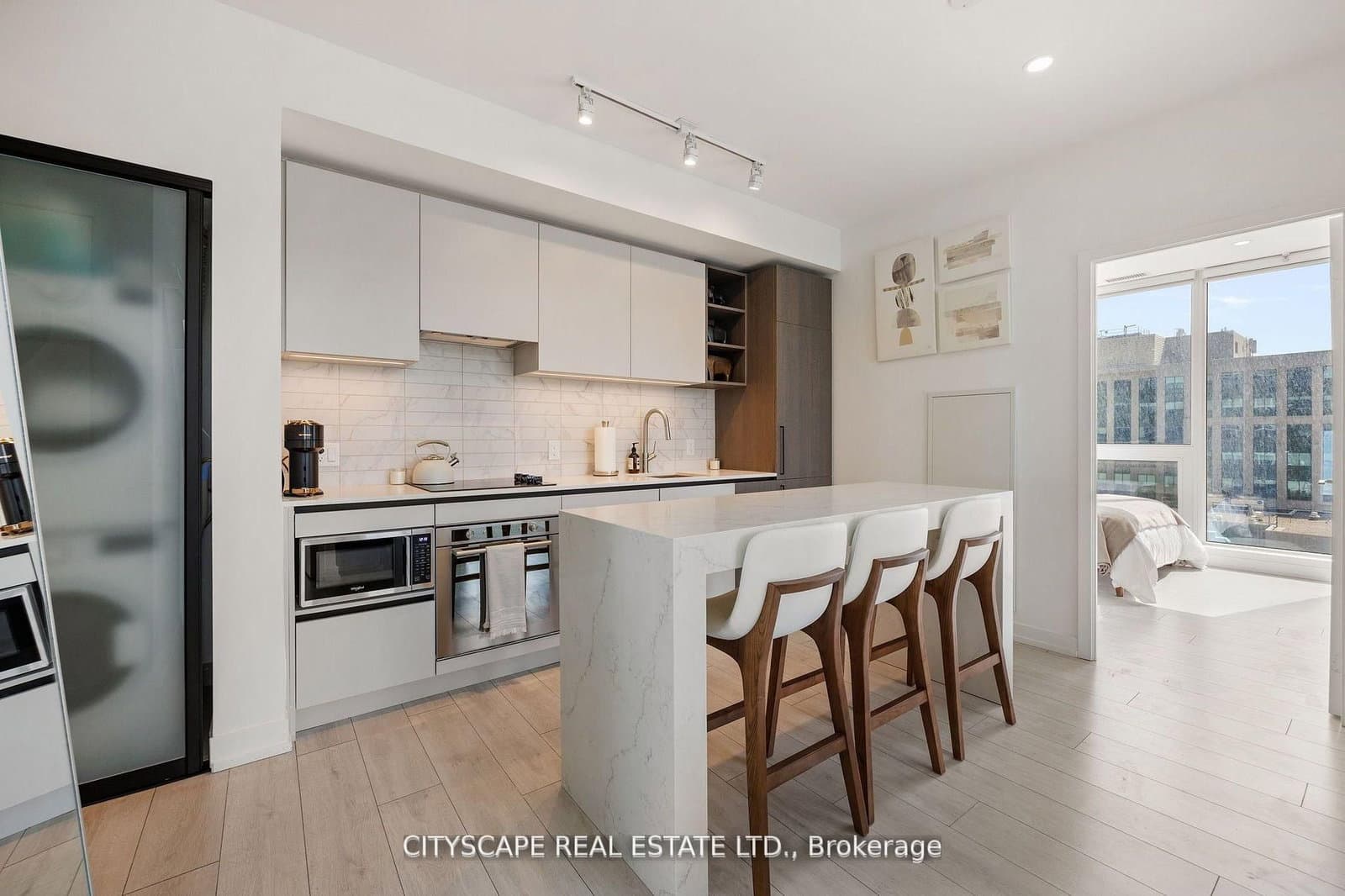 55 Mercer Street S, Unit 1802 thumbnail 16