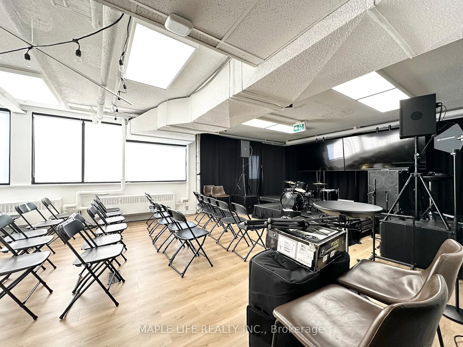 901 Yonge Street, Unit Lower thumbnail 14