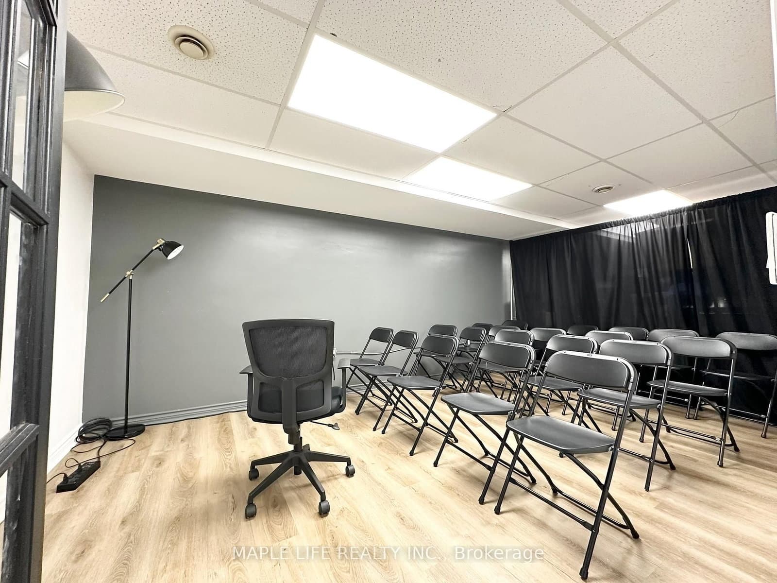 901 Yonge Street, Unit Lower thumbnail 20