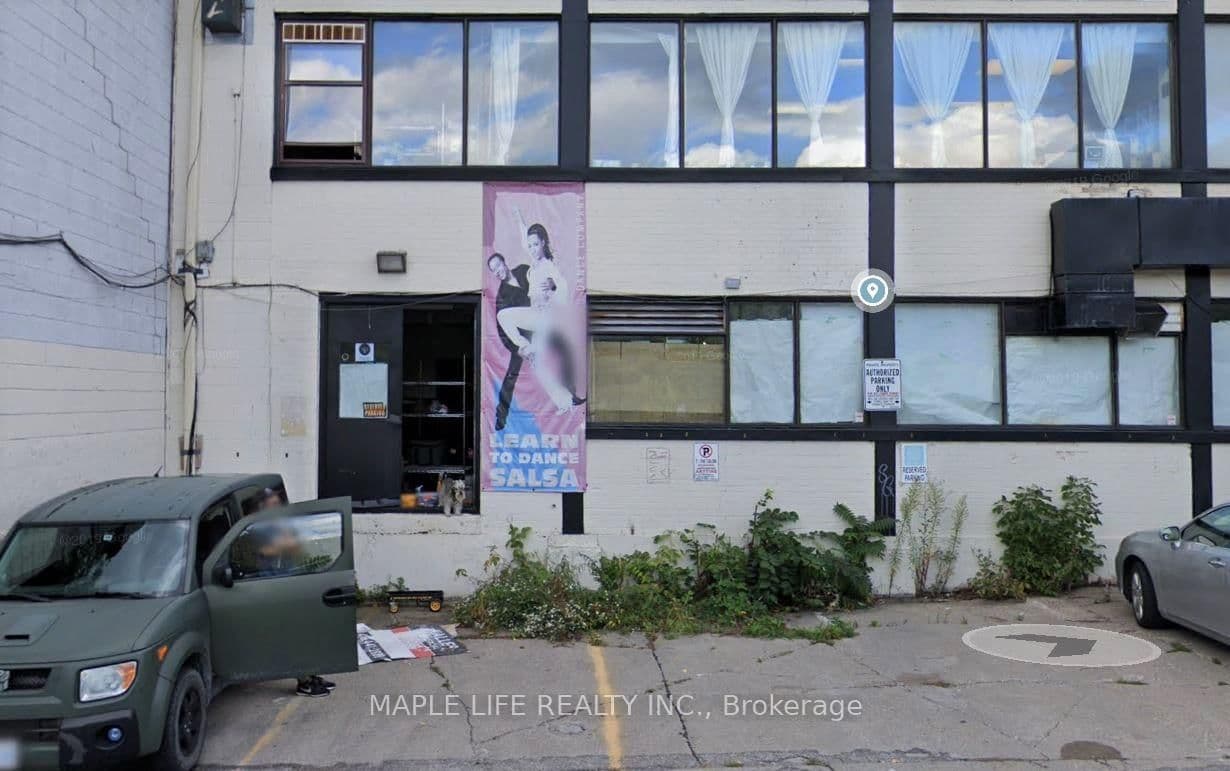901 Yonge Street, Unit Lower thumbnail 34