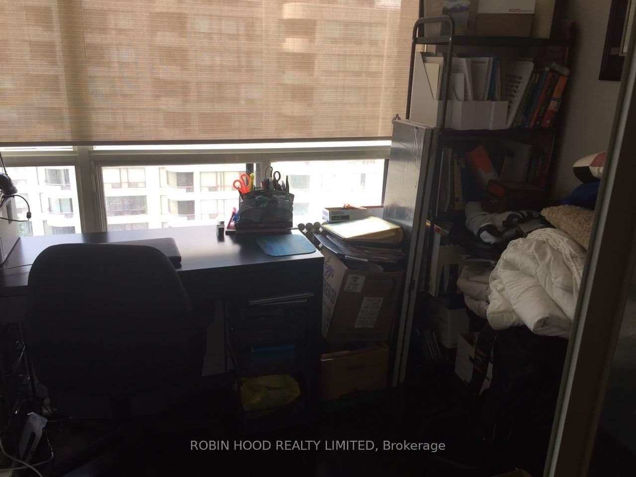 5765 Yonge Street, Unit 804 thumbnail 4
