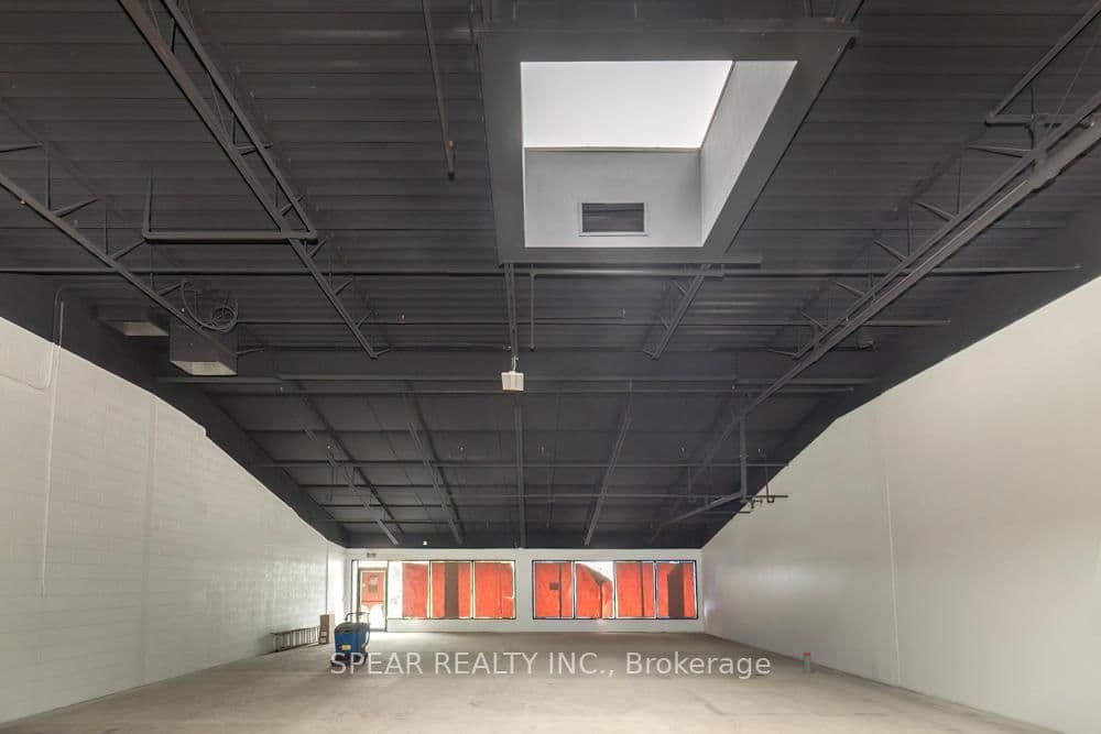 280 - 422 Consumers Road, Unit 11 thumbnail 6
