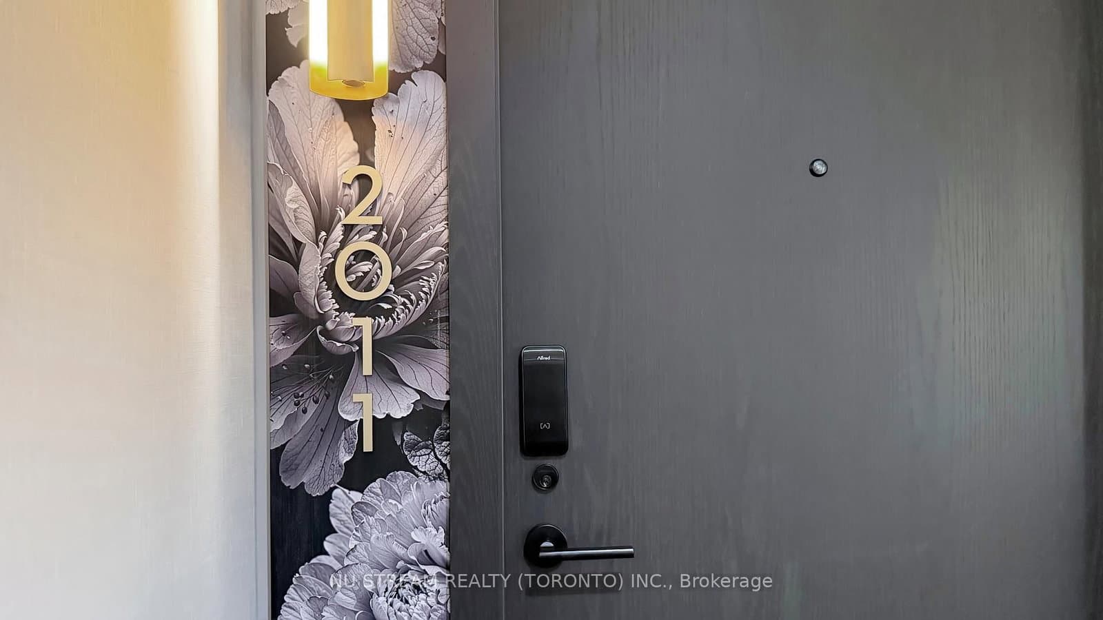 771 Yonge Street, Unit 2011 thumbnail 15