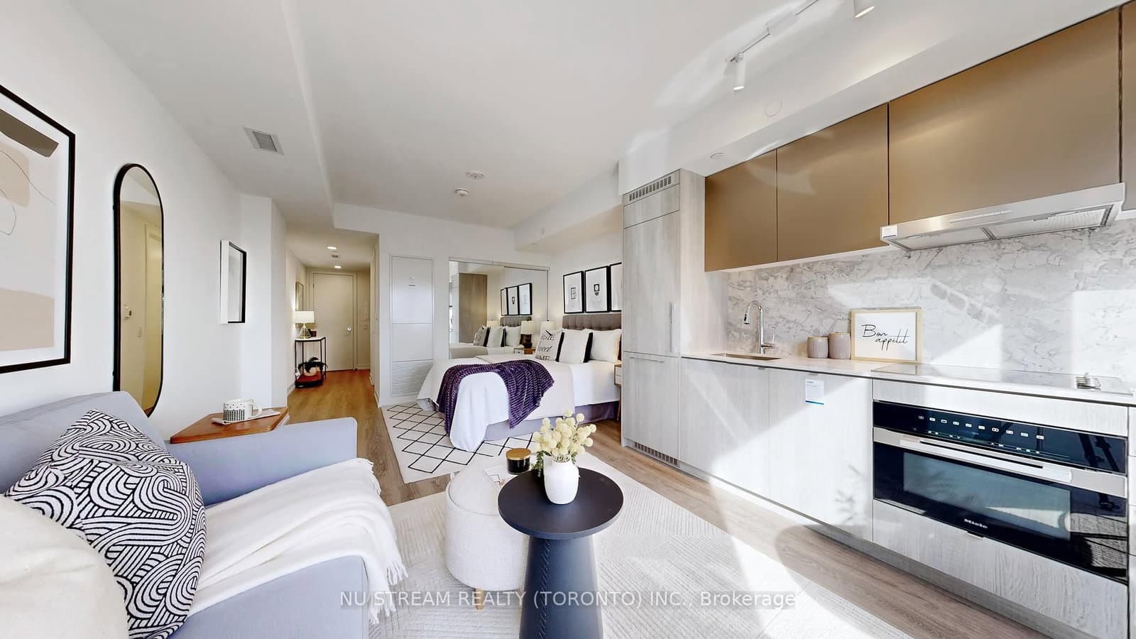 771 Yonge Street, Unit 2011 thumbnail 24