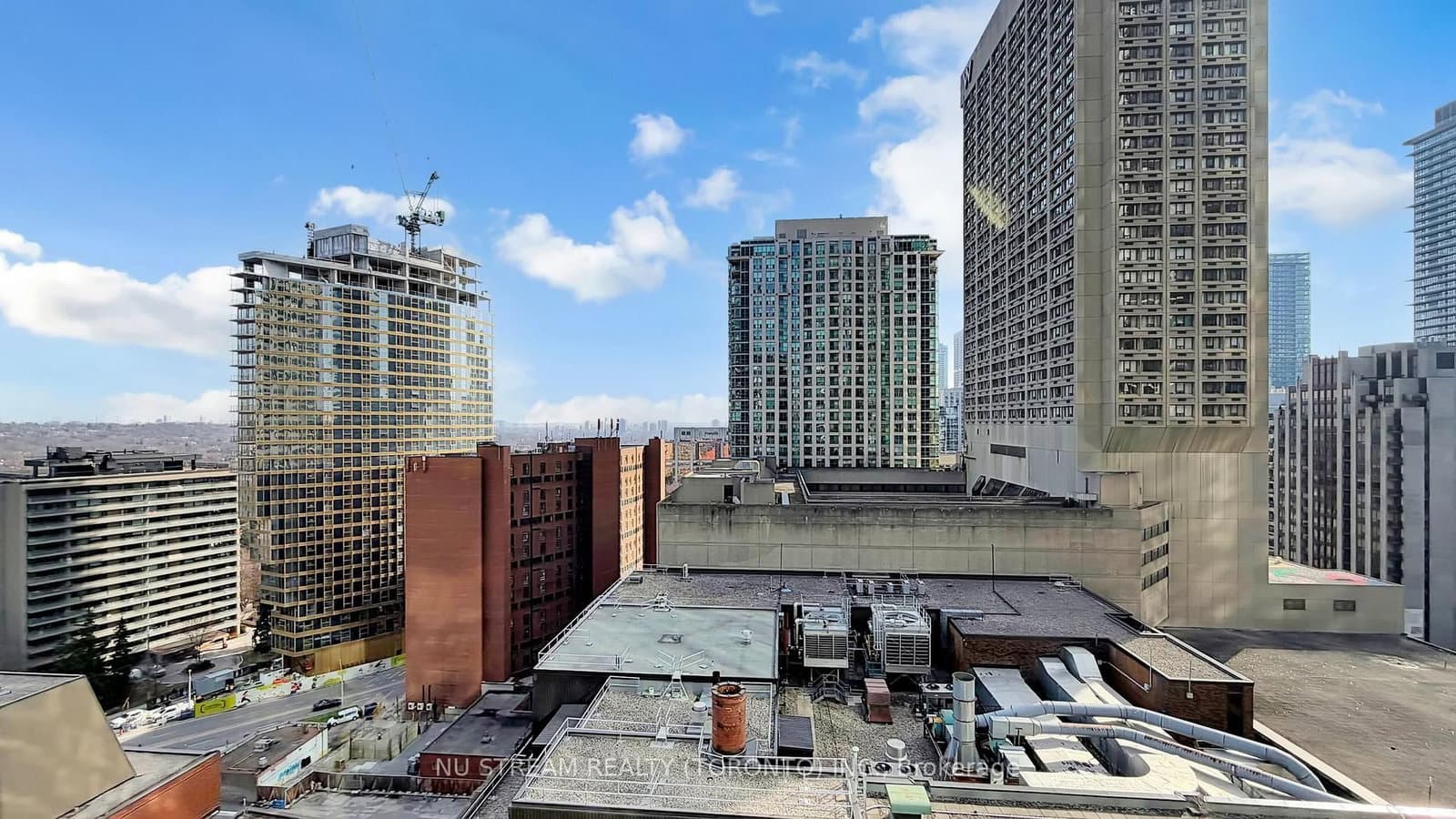 771 Yonge Street, Unit 2011 thumbnail 38