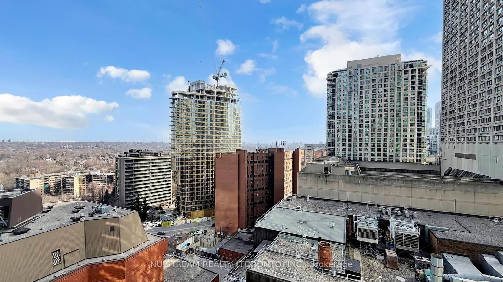 771 Yonge Street, Unit 2011 thumbnail 39