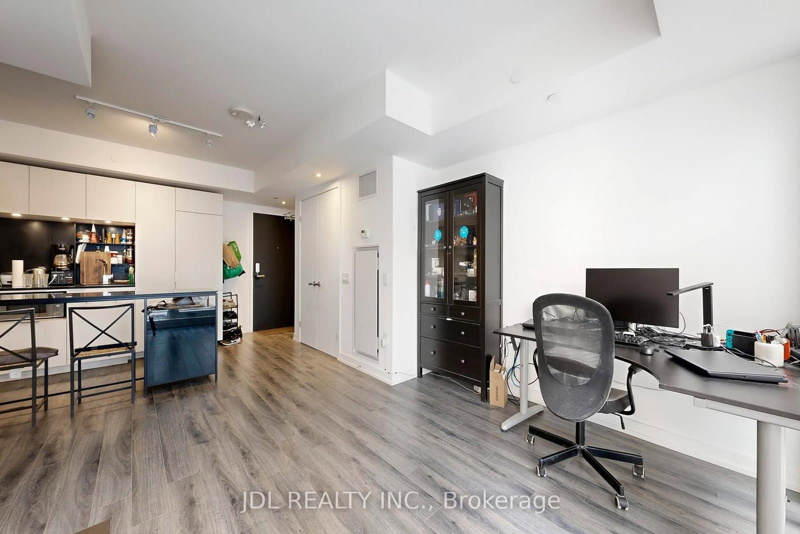 77 Shuter Street, Unit 501 thumbnail 10