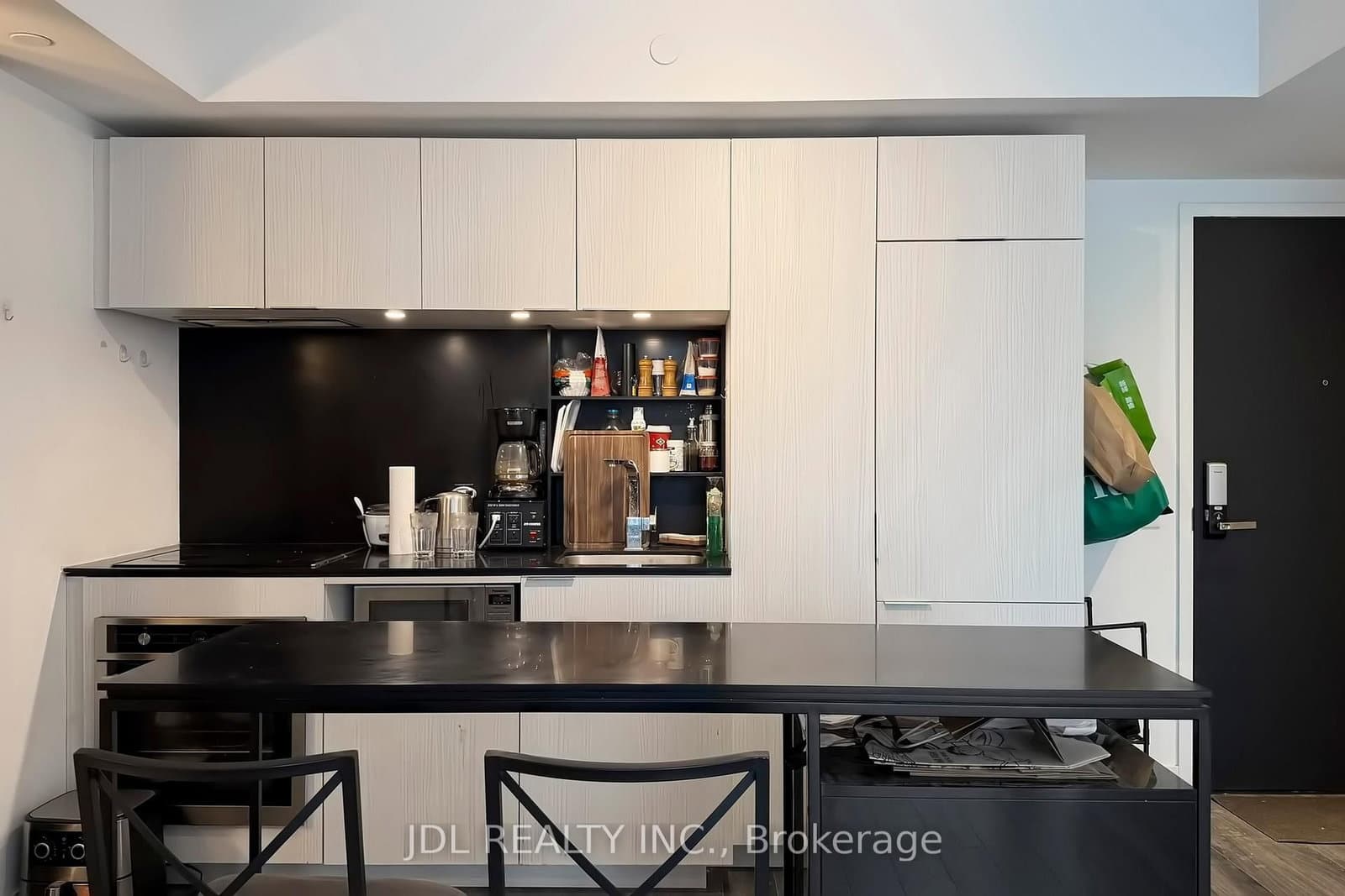 77 Shuter Street, Unit 501 thumbnail 16