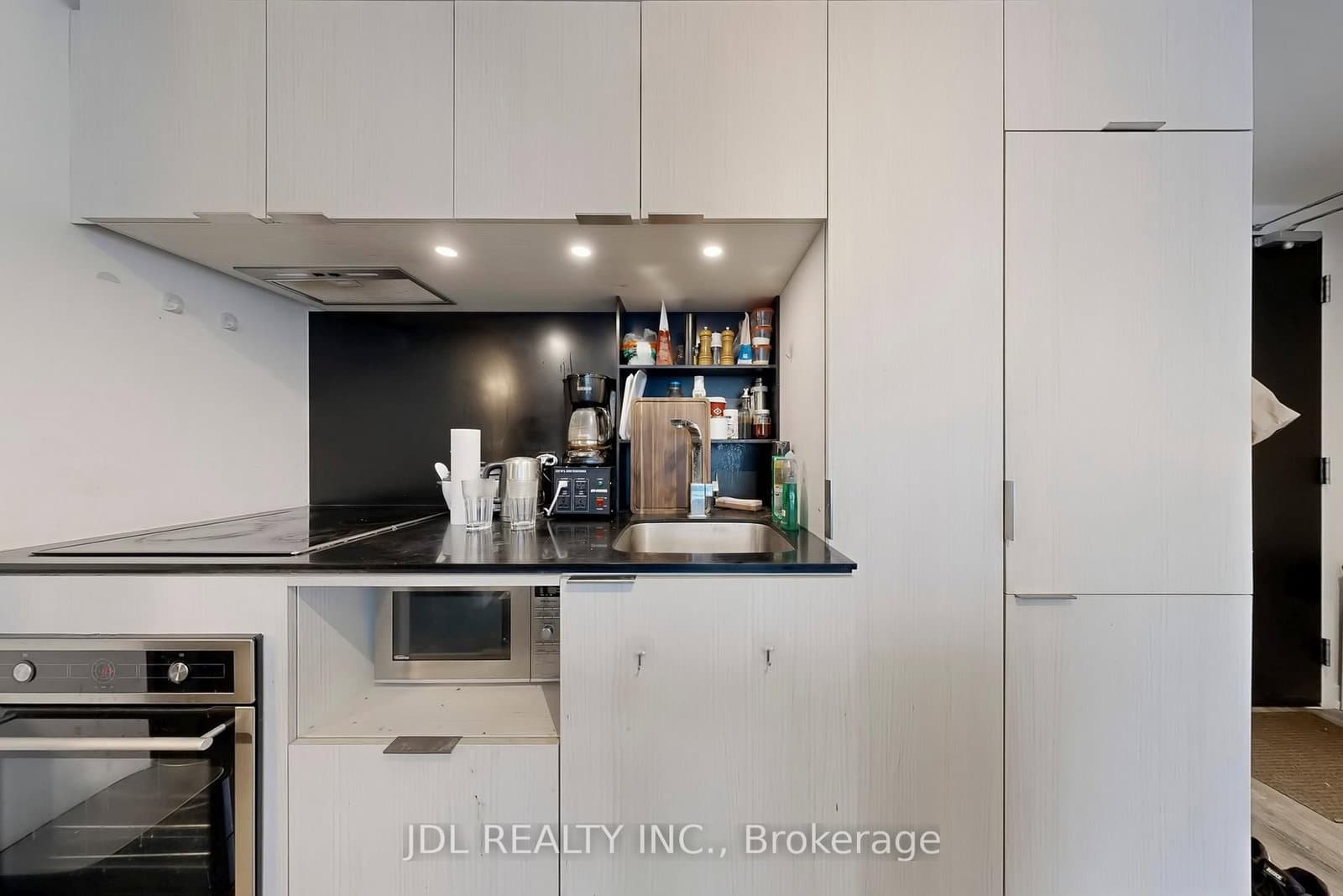 77 Shuter Street, Unit 501 thumbnail 20