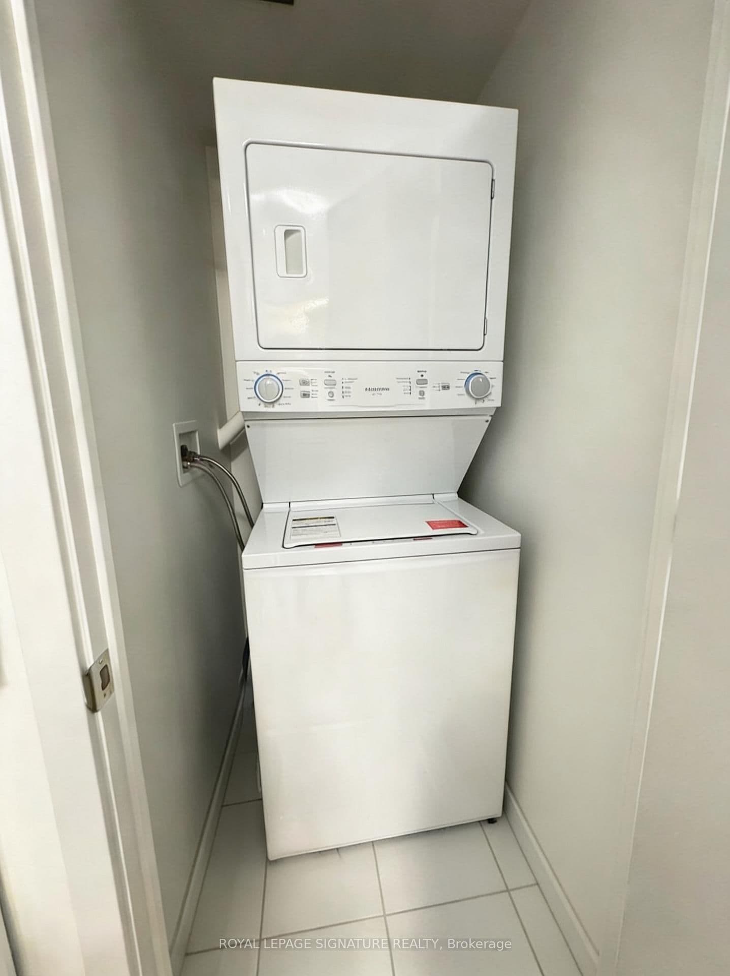 158 Front Street E, Unit 820 thumbnail 14