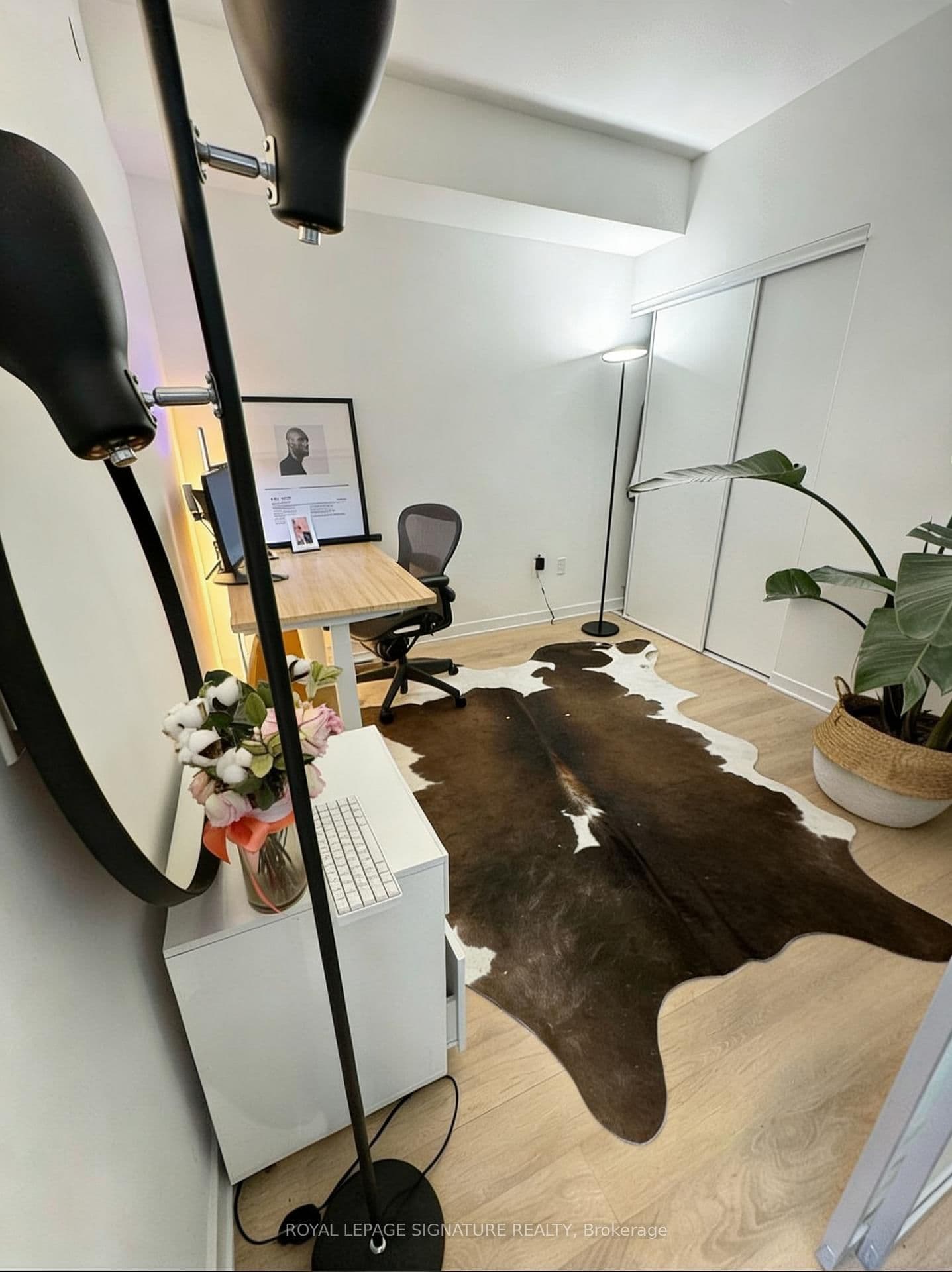 158 Front Street E, Unit 820 thumbnail 22