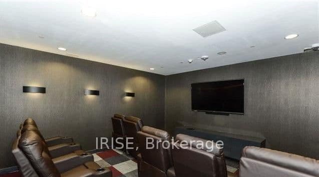 105 GEORGE Street, Unit 703 thumbnail 10