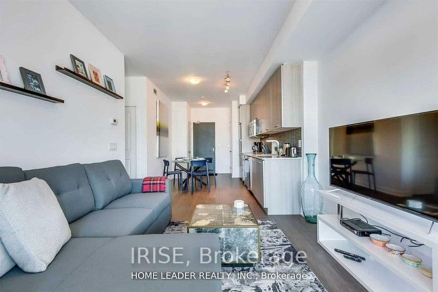 105 GEORGE Street, Unit 703 thumbnail 3