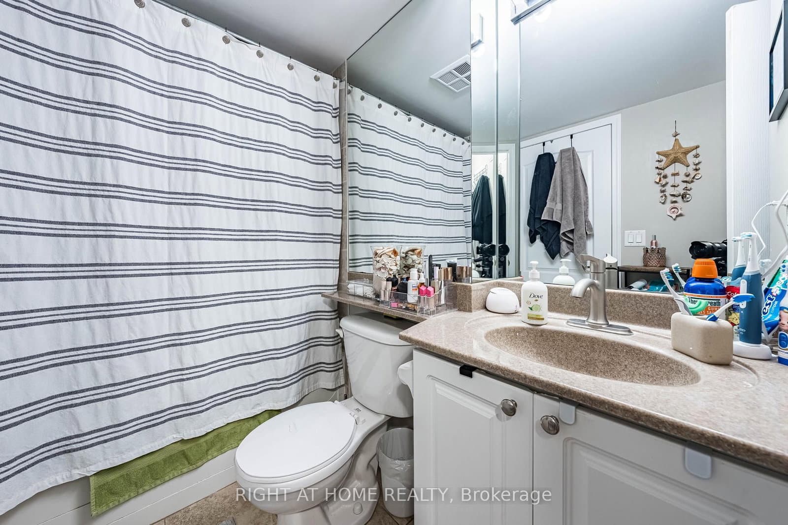 18 Stafford Street, Unit 602 thumbnail 32