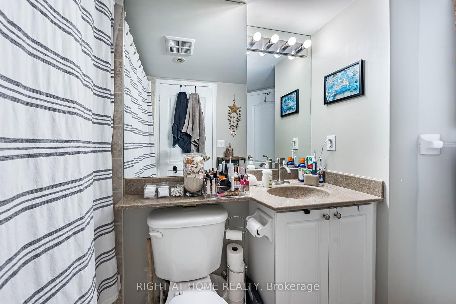 18 Stafford Street, Unit 602 thumbnail 33