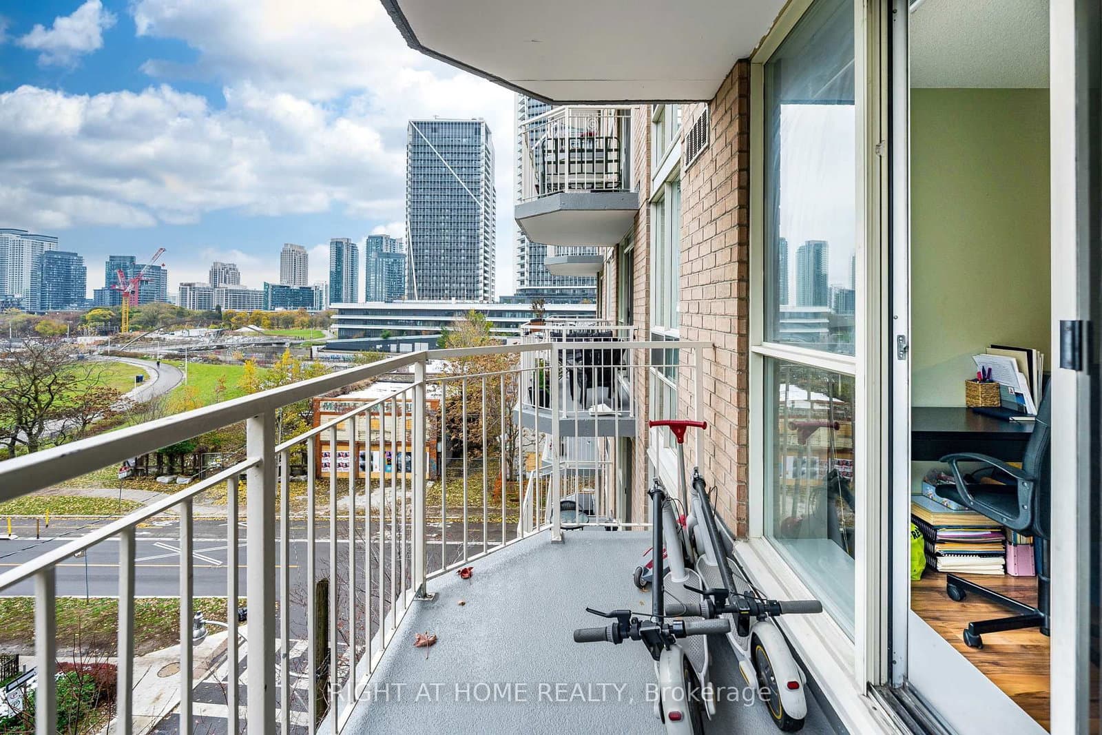 18 Stafford Street, Unit 602 thumbnail 36