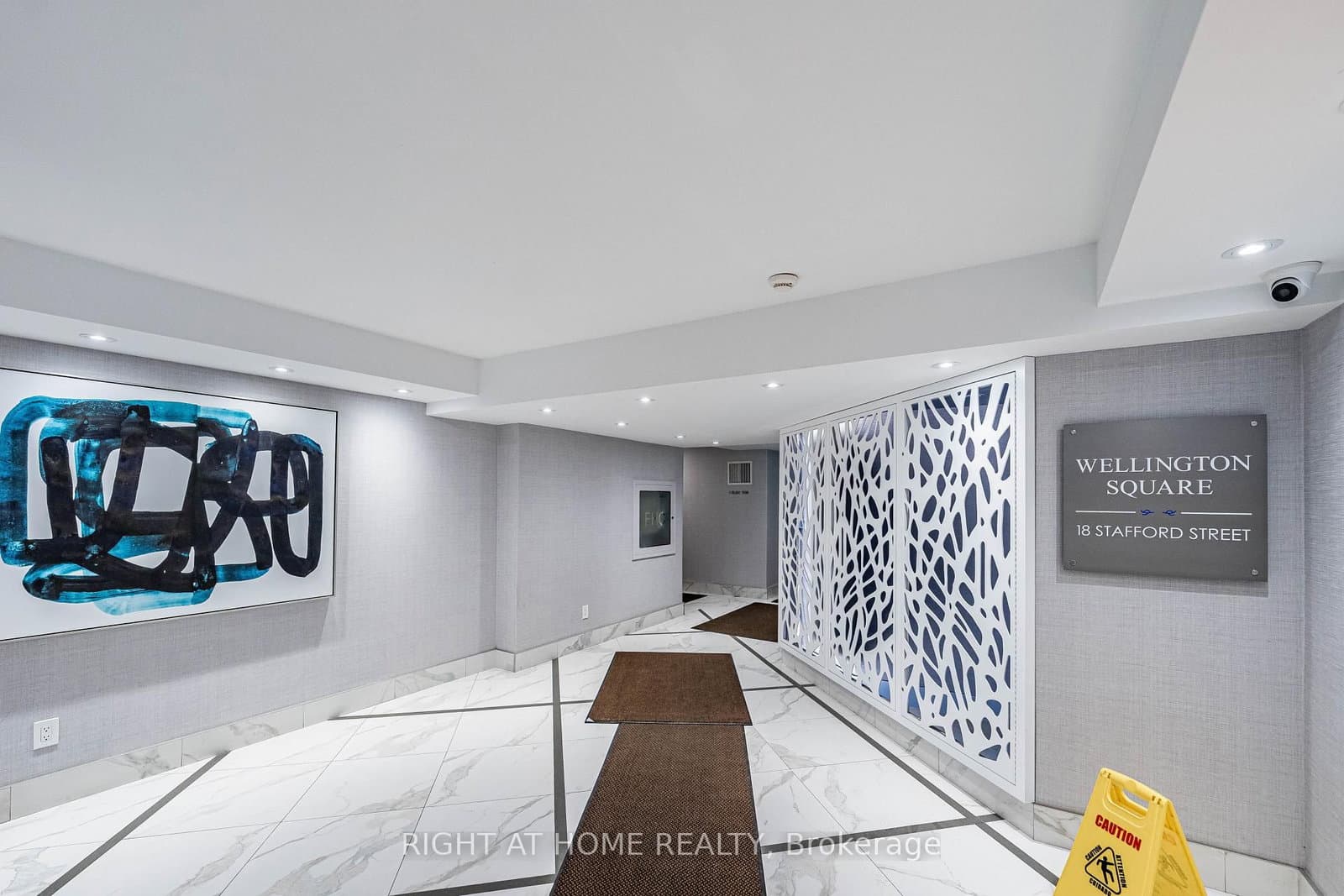 18 Stafford Street, Unit 602 thumbnail 5