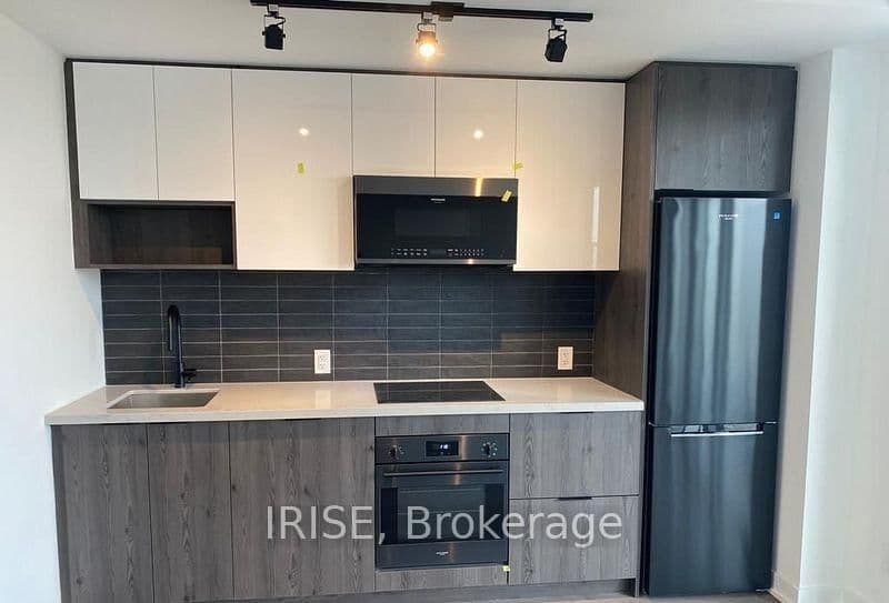 5 DEFRIES Street, Unit 506 thumbnail 6