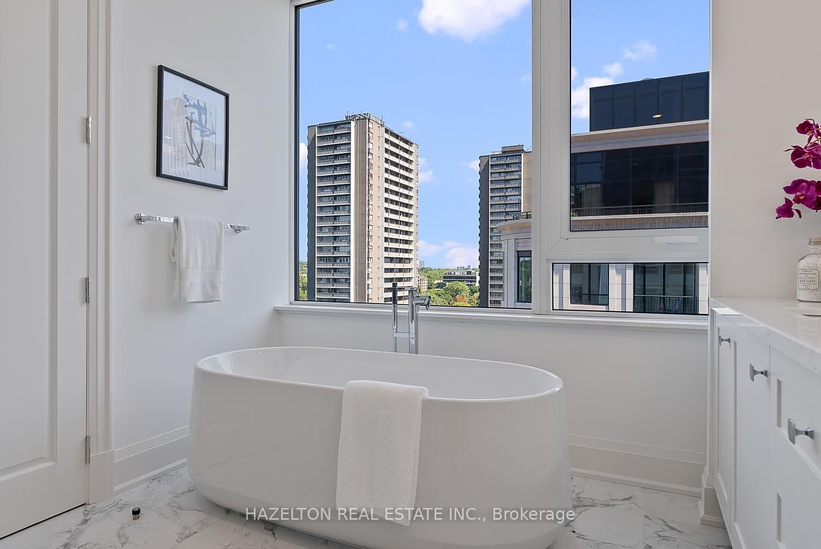 128 Hazelton Avenue, Unit 802 thumbnail 25