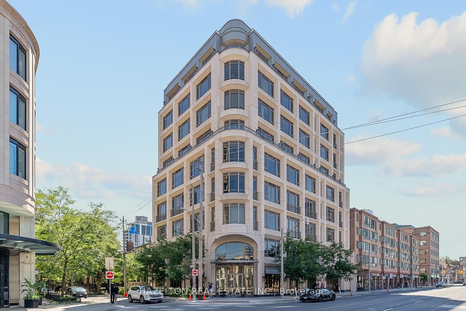 128 Hazelton Avenue, Unit 802 thumbnail 44