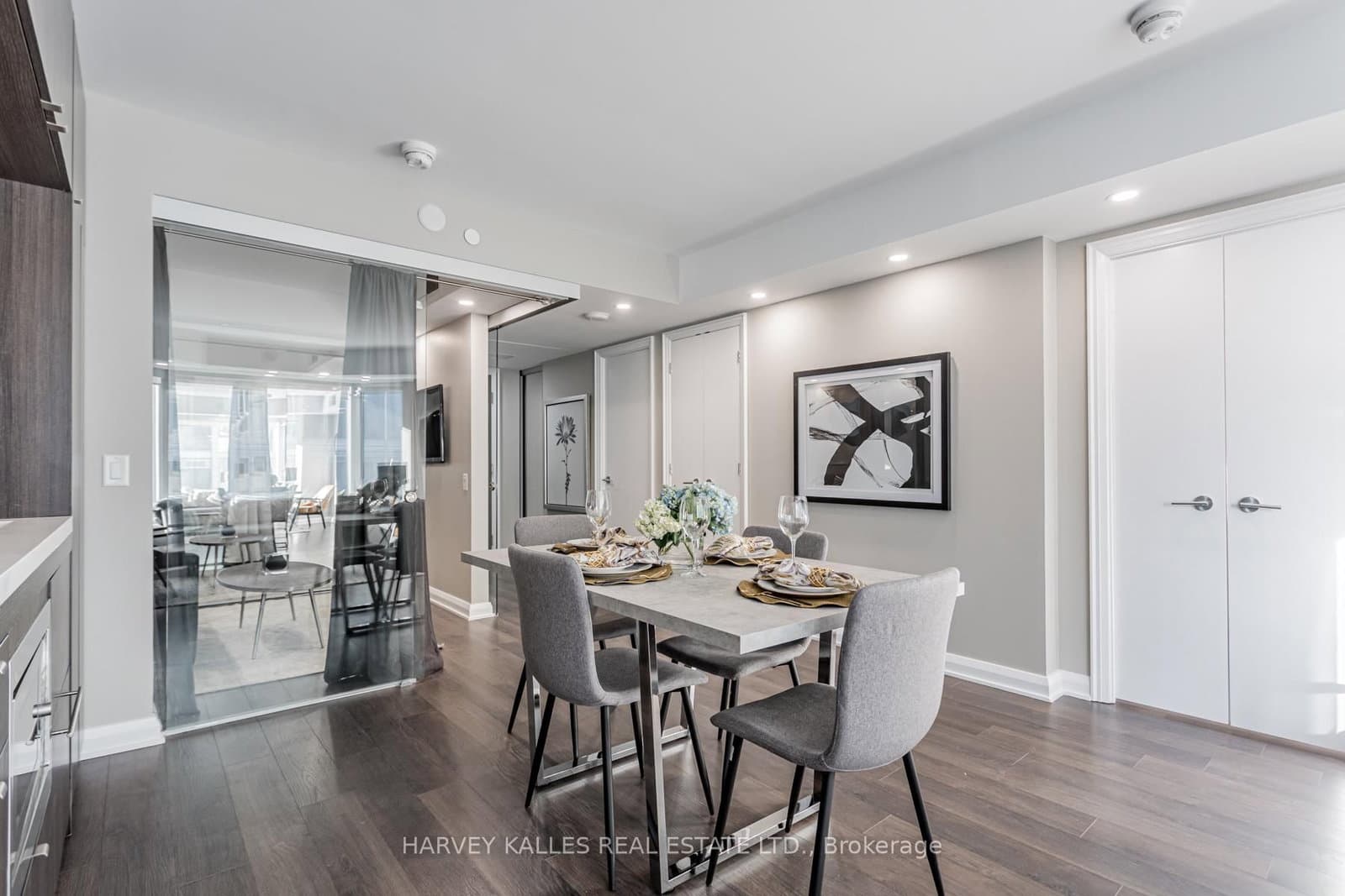 155 Yorkville Avenue, Unit 2308 thumbnail 19