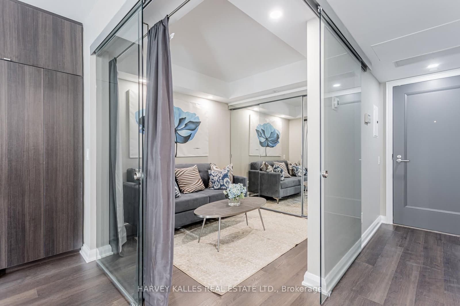155 Yorkville Avenue, Unit 2308 thumbnail 5