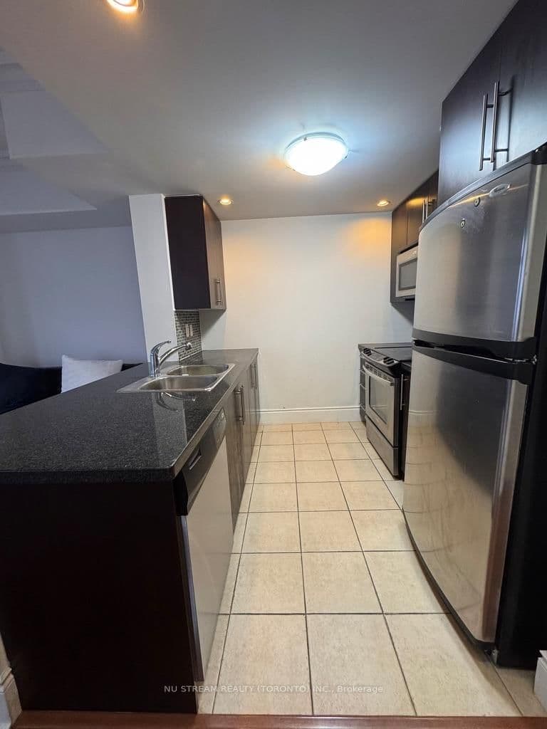 500 Doris Avenue, Unit 1519 thumbnail 5