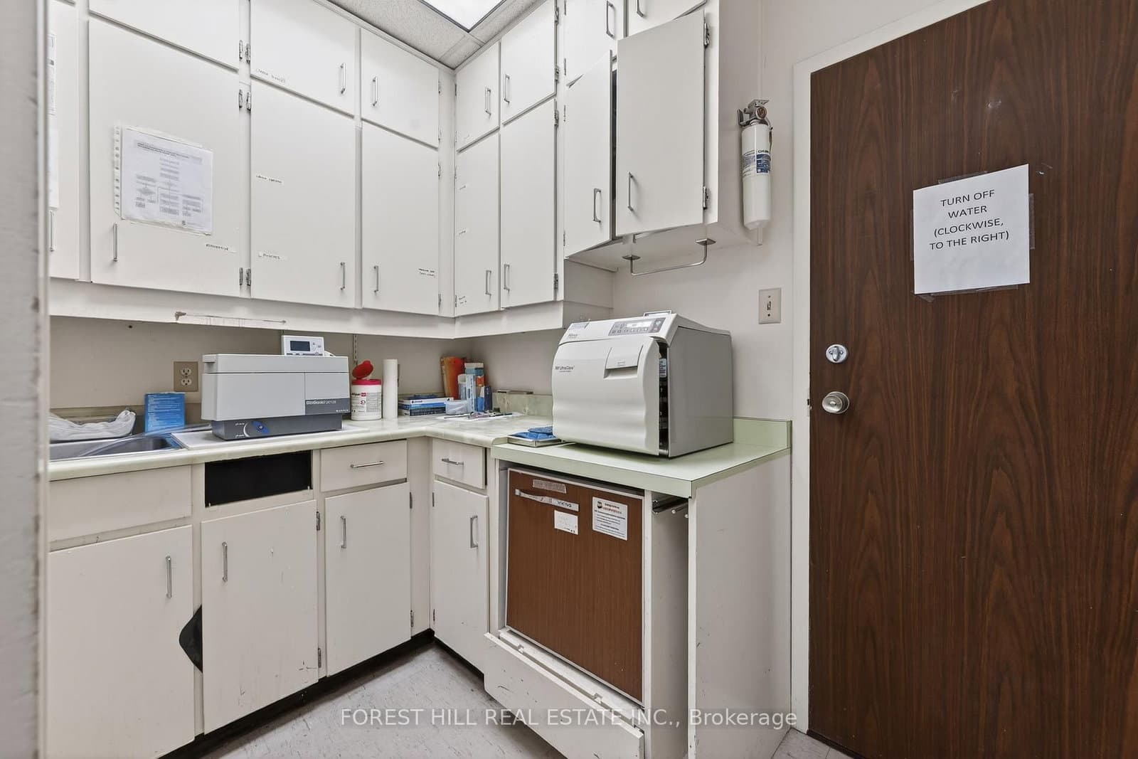 600 Sherbourne Street, Unit 702 thumbnail 15