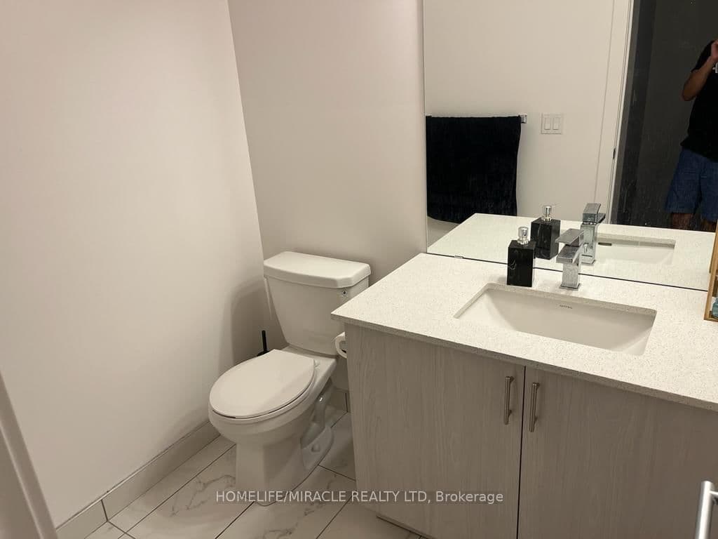 57 Finch Avenue W, Unit 9 thumbnail 7