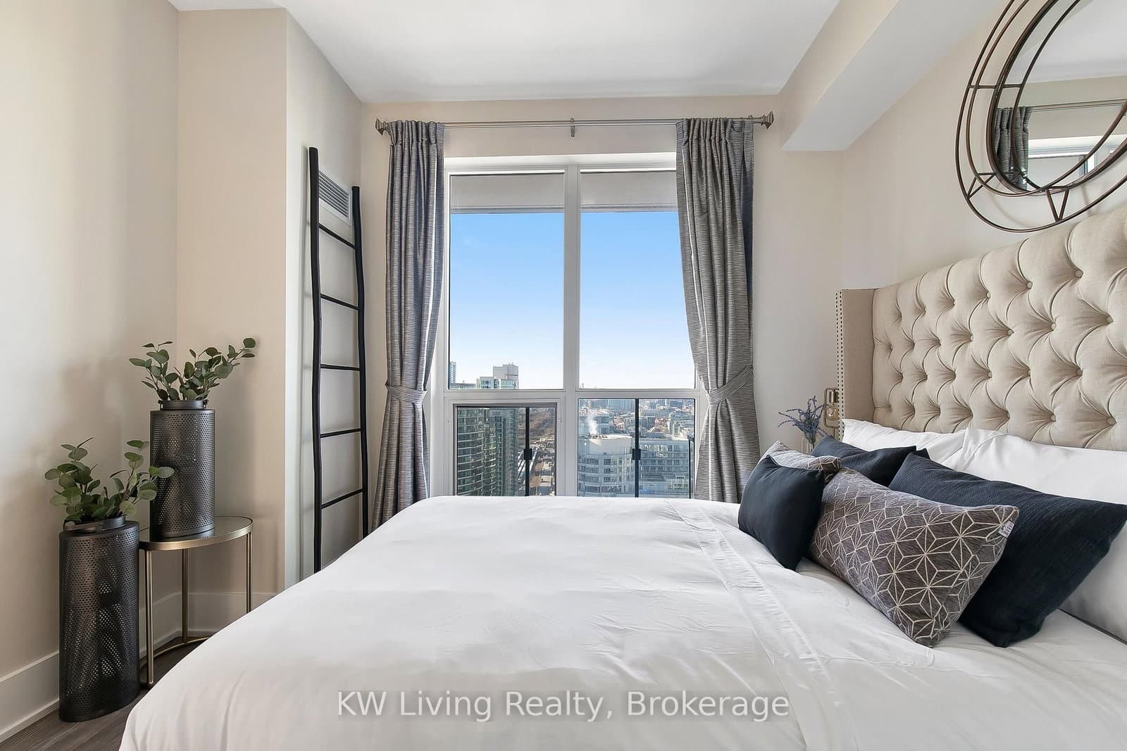 300 Front Street W, Unit 3012 thumbnail 11