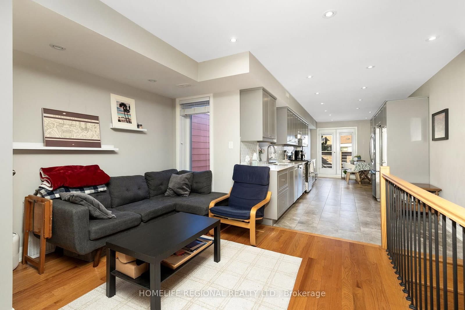 204 Roxton Road thumbnail 18