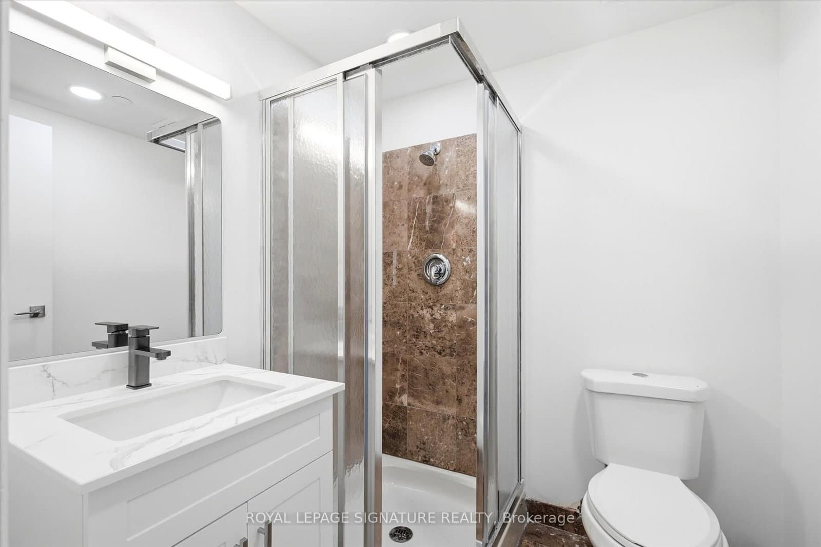 2900 Yonge Street, Unit 101 thumbnail 14