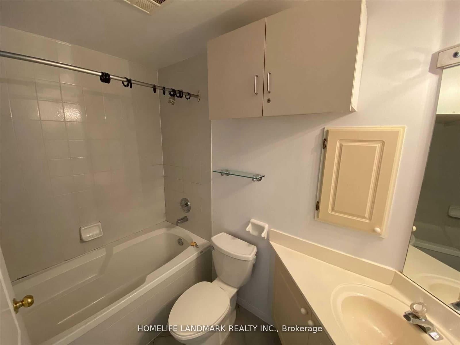 555 Yonge Street, Unit 407 thumbnail 13