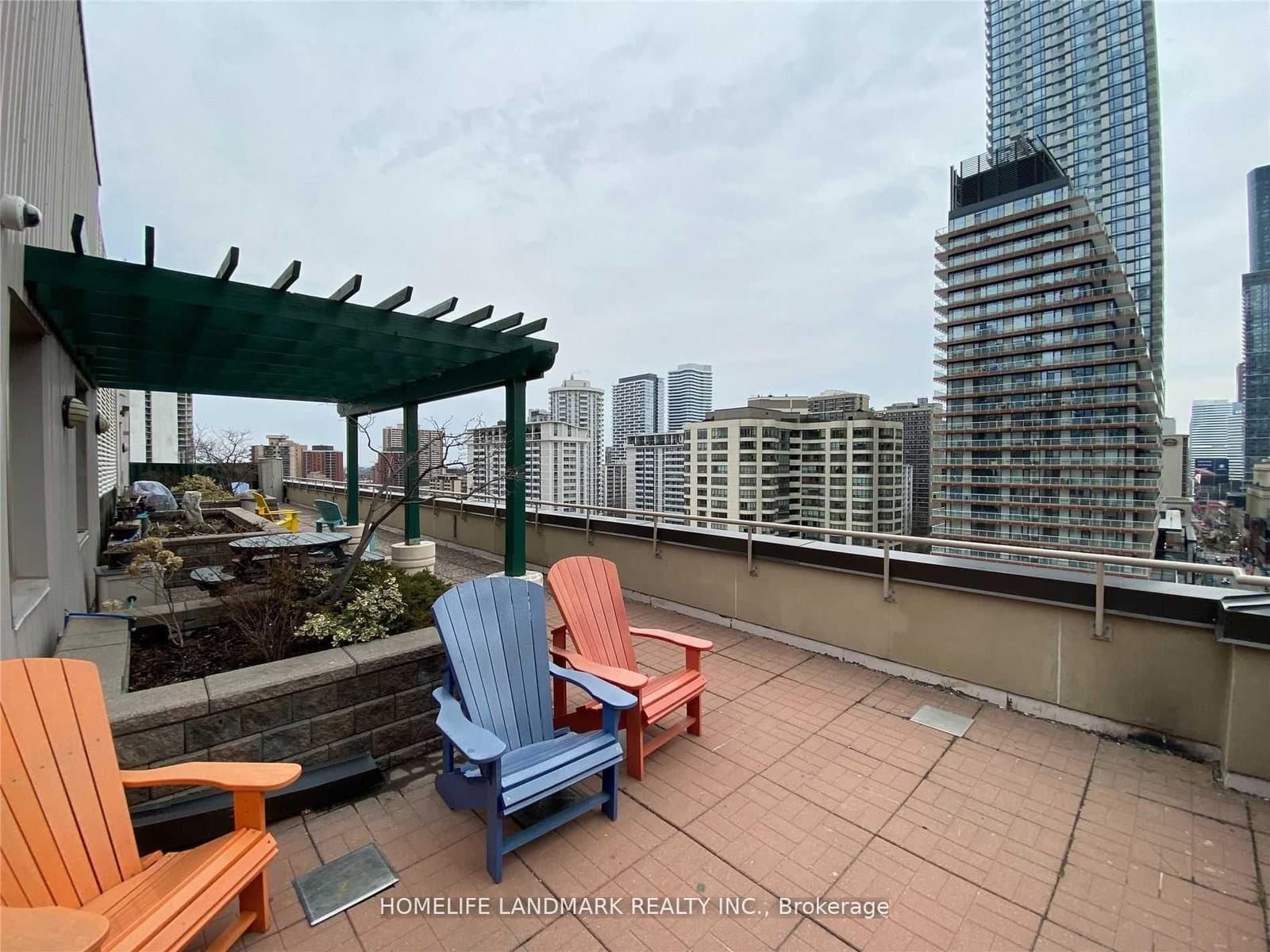 555 Yonge Street, Unit 407 thumbnail 22