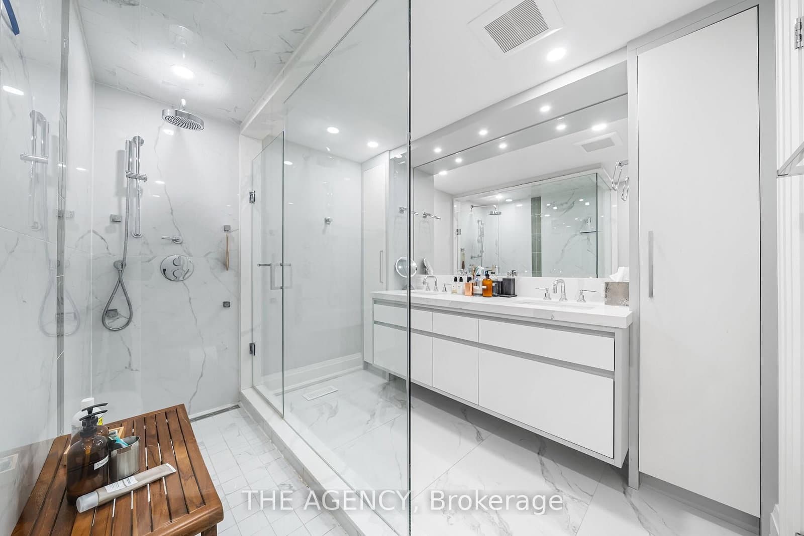 3062 Bayview Avenue thumbnail 41