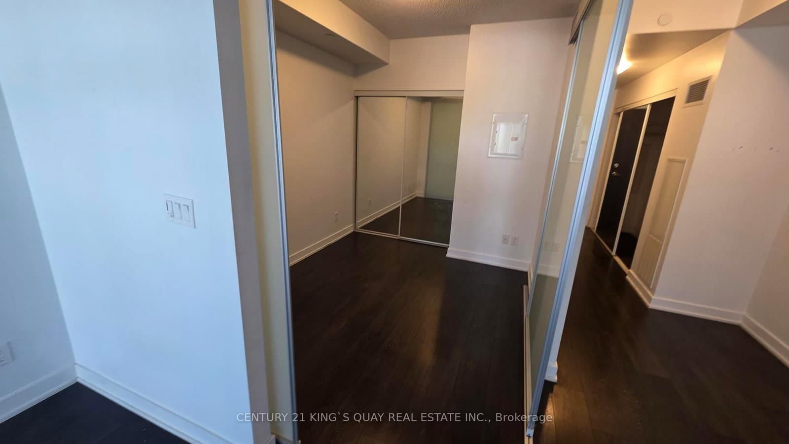 50 Bruyeres Mews, Unit 310 thumbnail 8