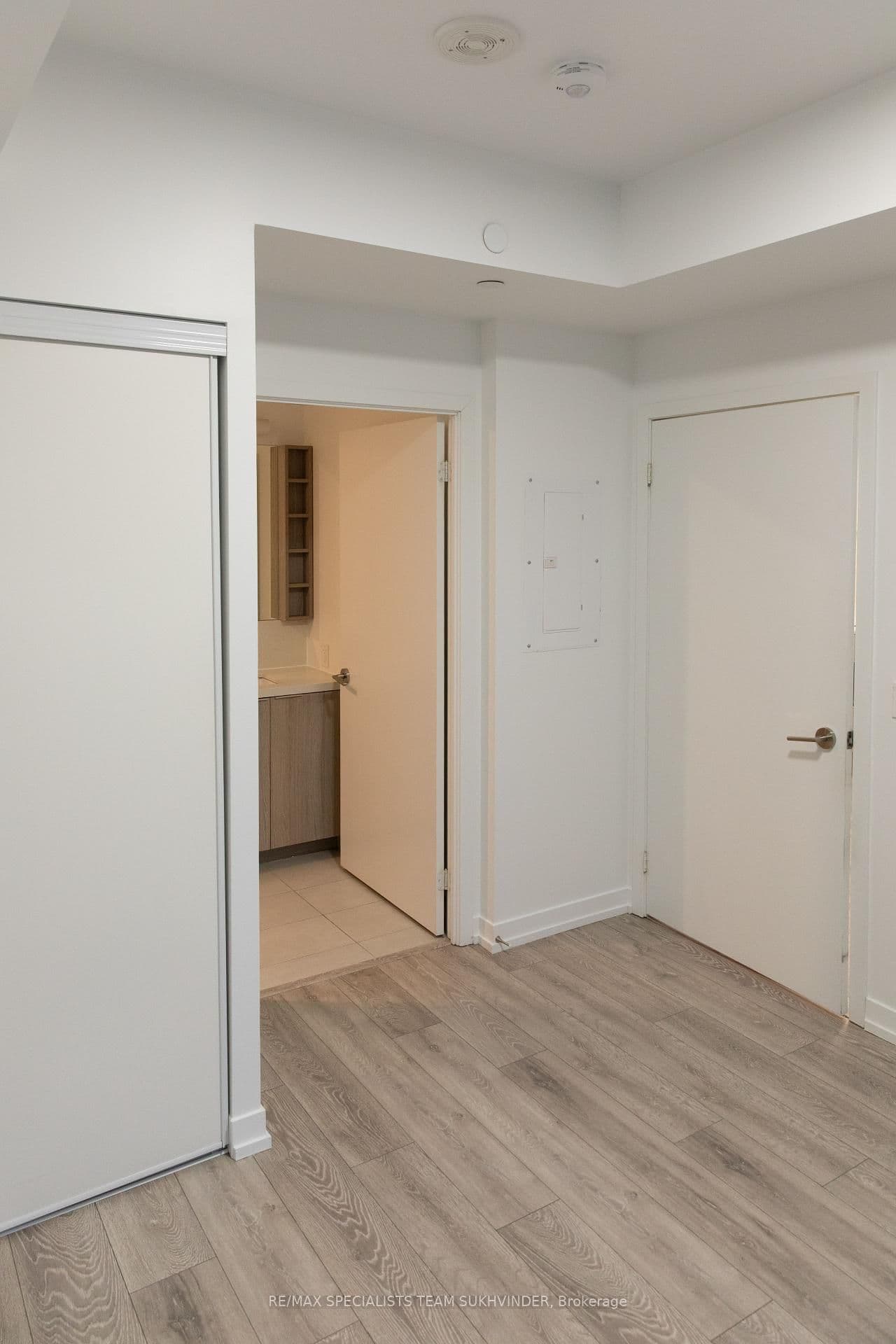 2020 Bathurst Street, Unit 637 thumbnail 16
