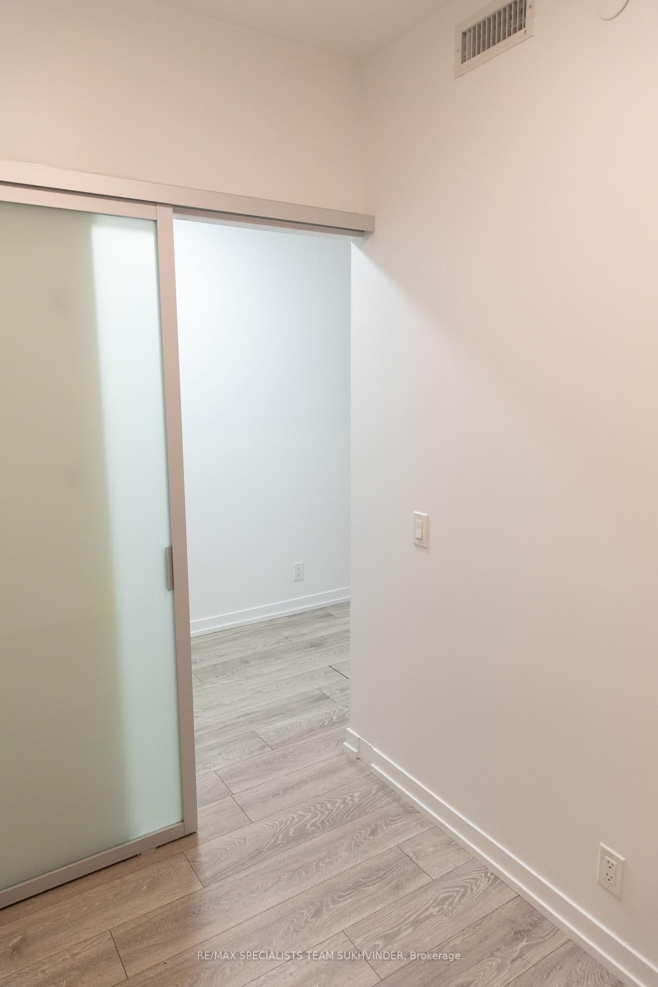 2020 Bathurst Street, Unit 637 thumbnail 20