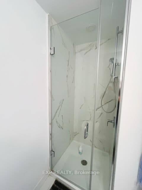 7 Golden Lion Heights, Unit N735 thumbnail 9