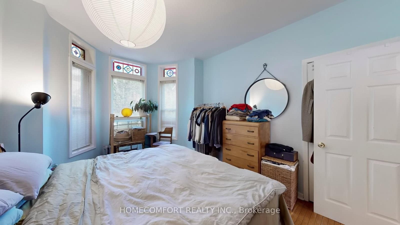 230 Robert Street thumbnail 10